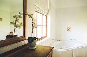 Nottingham Road Hotel