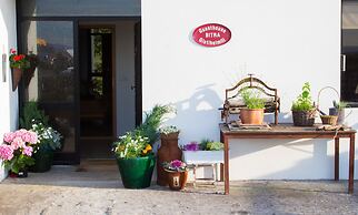 Bitra Bed & Breakfast