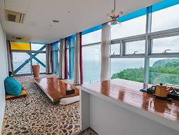 Haslla Art World Museum Hotel