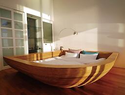 Haslla Art World Museum Hotel