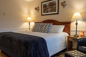 Highland Lake Resort