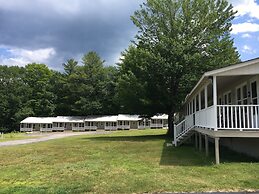 Highland Lake Resort