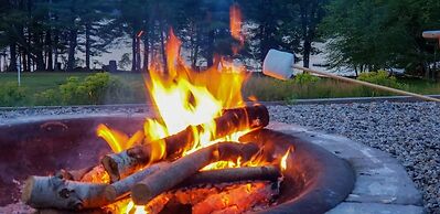 Highland Lake Resort