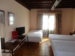 Hotel Cigarral De Caravantes