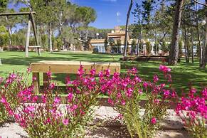 Ses Eufabietes Apartments & Restaurant