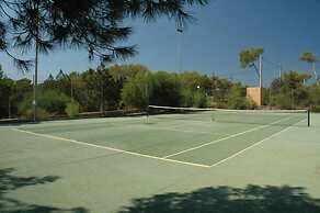 Ses Eufabietes Apartments & Restaurant