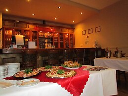 L Auberge et restaurant La Glacière
