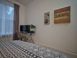 Le Widor, Petit Hôtel