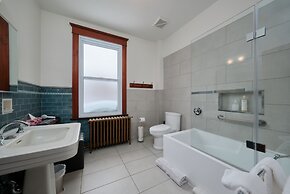 Le Widor, Petit Hôtel