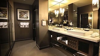 Viejas Casino & Willows Hotel