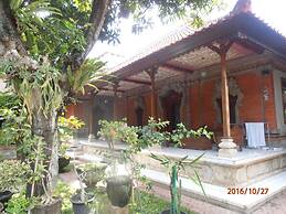 Legian Village Hotel