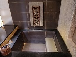 SHAN-YUE hotspring hotel