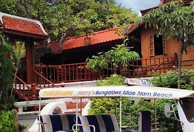 Harry's Bungalows & Restaurant