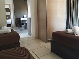 Mc Queen Rooms & Apartments