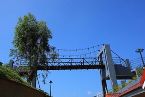 Arayal Resorts: A Unit of Sharoy Resort, Wayanad