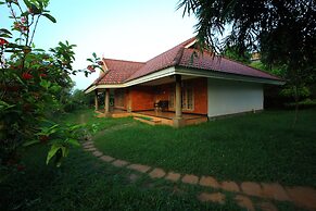 Arayal Resorts: A Unit of Sharoy Resort, Wayanad