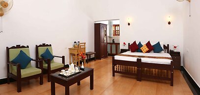 Arayal Resorts: A Unit of Sharoy Resort, Wayanad