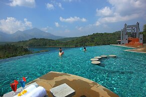 Arayal Resorts: A Unit of Sharoy Resort, Wayanad