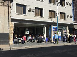 Lorenzo Suites Hotel