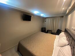 Lorenzo Suites Hotel