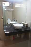 Puri Naga Beachfront Cottages