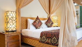 Villa Seriska Seminyak Bali