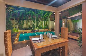 Villa Seriska Seminyak Bali