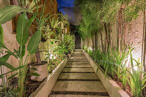 Villa Seriska Seminyak Bali