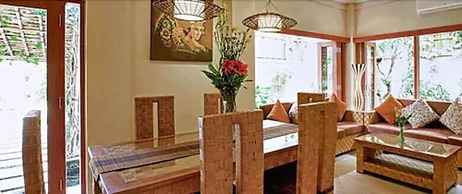 Villa Seriska Seminyak Bali