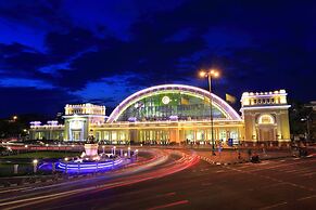 Mandarin Hotel Managed by Centre Point