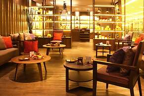 Mandarin Hotel Managed by Centre Point