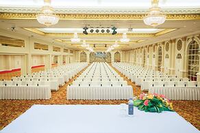 Mandarin Hotel Managed by Centre Point