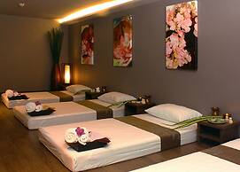 Mandarin Hotel Managed by Centre Point