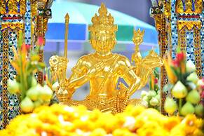 Mandarin Hotel Managed by Centre Point