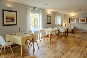 Dingle Harbour Lodge