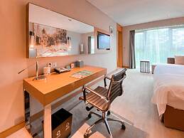 Junluxe Hotel Guangzhou Science City-Free Shuttle Bus Service to Guang