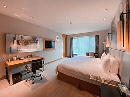 Junluxe Hotel Guangzhou Science City-Free Shuttle Bus Service to Guang