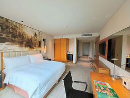 Junluxe Hotel Guangzhou Science City-Free Shuttle Bus Service to Guang