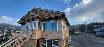 Sea Sprite at Haystack Rock