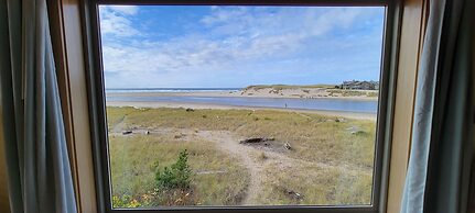 Sea Sprite on the Estuary