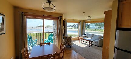 Sea Sprite on the Estuary