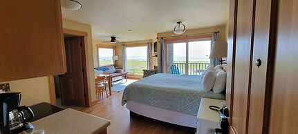 Sea Sprite on the Estuary