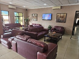 Bridgeview Hotel & Conference Centre