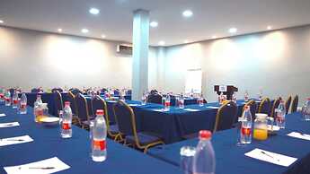 Bridgeview Hotel & Conference Centre