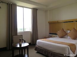 Big 8 Corporate Hotel