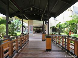 Big 8 Corporate Hotel