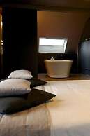 Le Castel Hotel