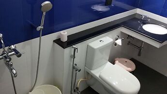 Raja Park Beach Resort