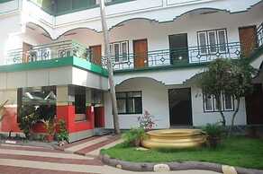 Raja Park Beach Resort