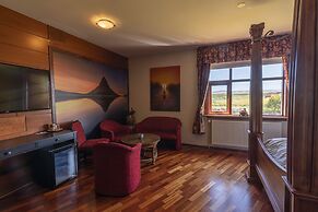 Hotel Kriunes - A city hotel by the lake